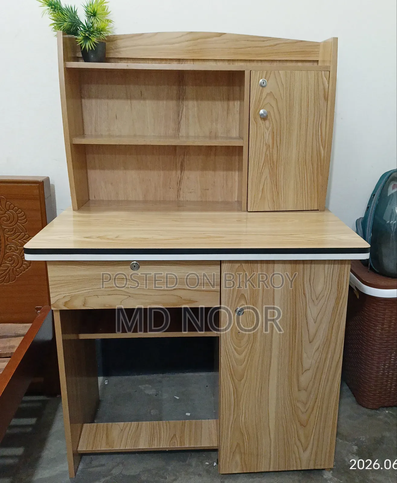 Study table for sale