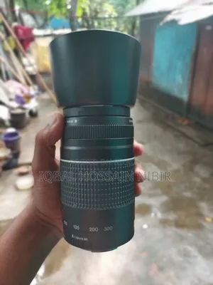 75-300 Zoom Lens