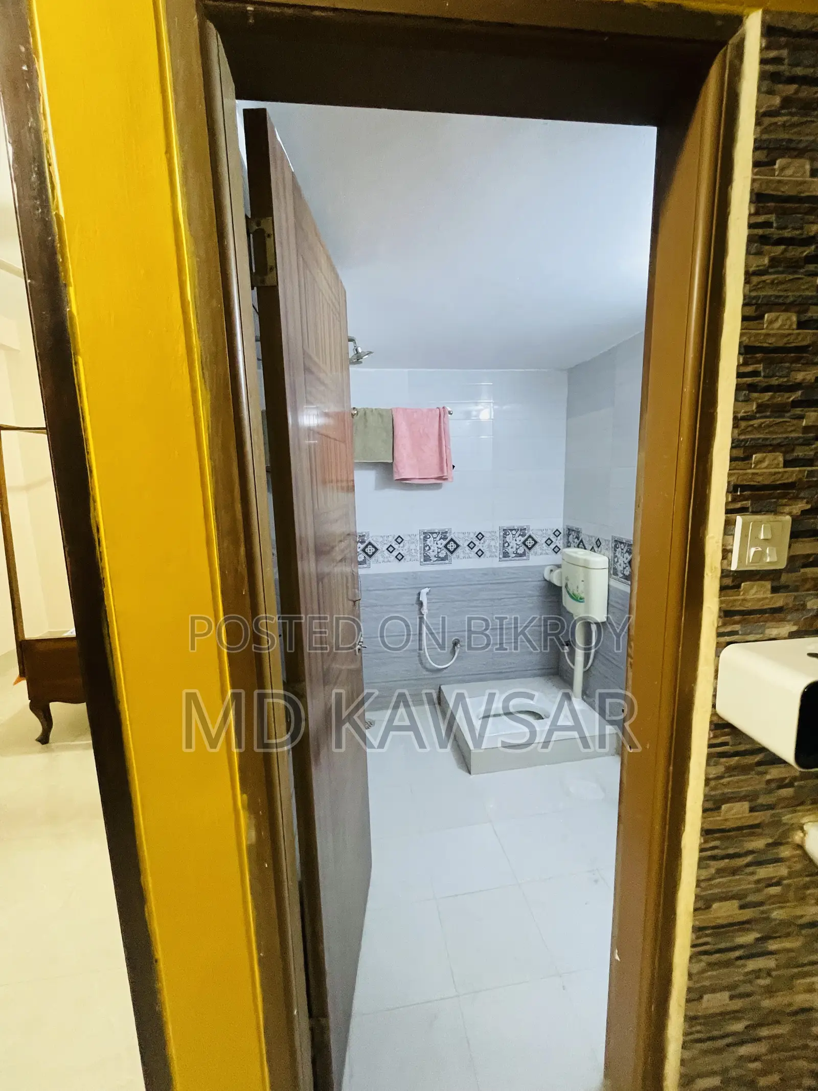 জিগাতলা, ঝিগাতলায় বিক্রয়ের জন্য ফার্নিশড ৩ বেডরুমের অ্যাপার্টমেন্ট