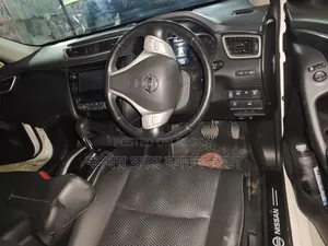 Nissan X-Trail 2015 White