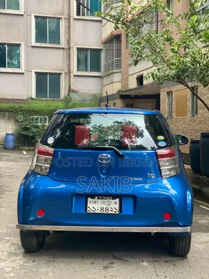 New Toyota iQ 2009 Blue