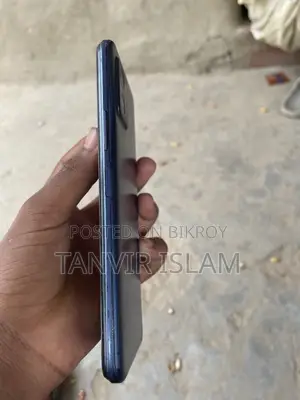 Vivo Y15S 32 GB