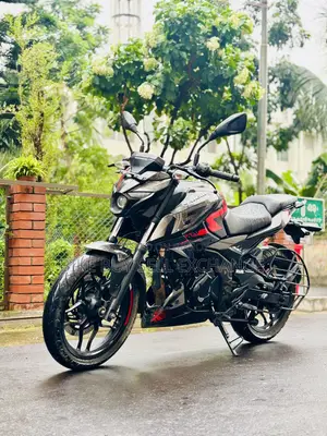 Bajaj Pulsar N160 2025 Black