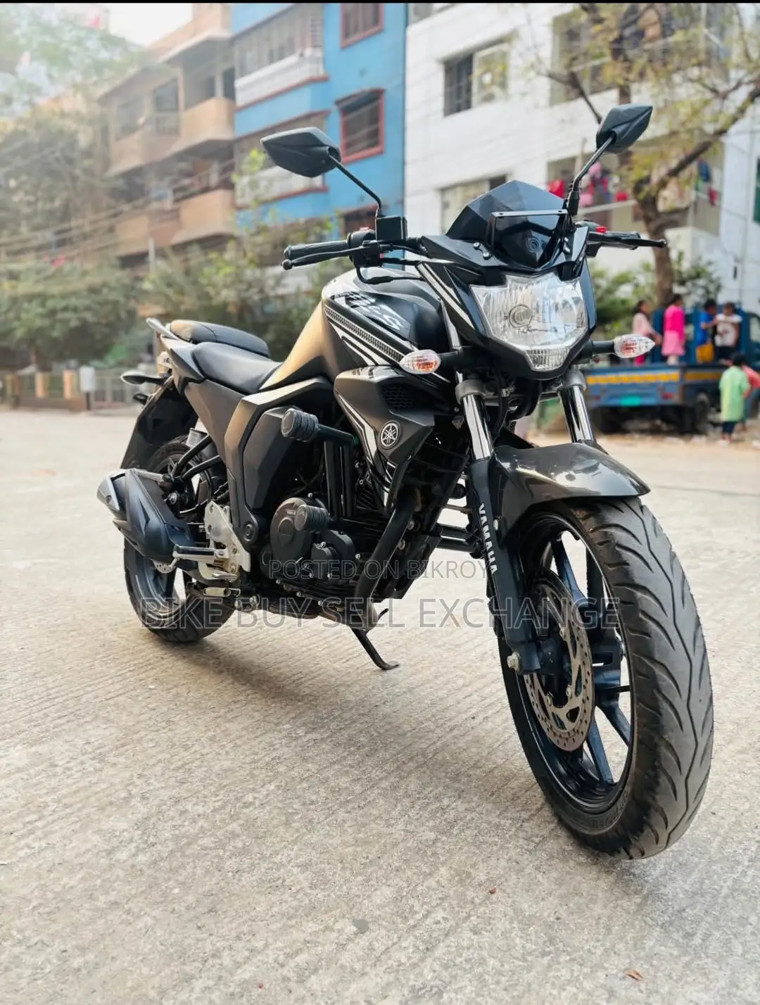ইয়ামাহা এফজেড ২০২৫ ব্ল্যাক
