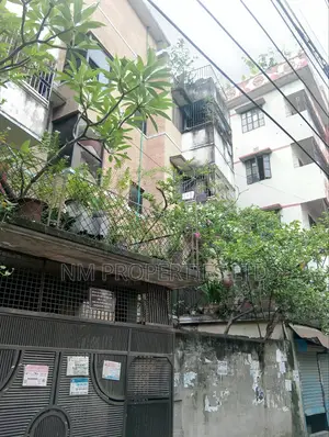 20-bedroom House in Mirpur for Sale