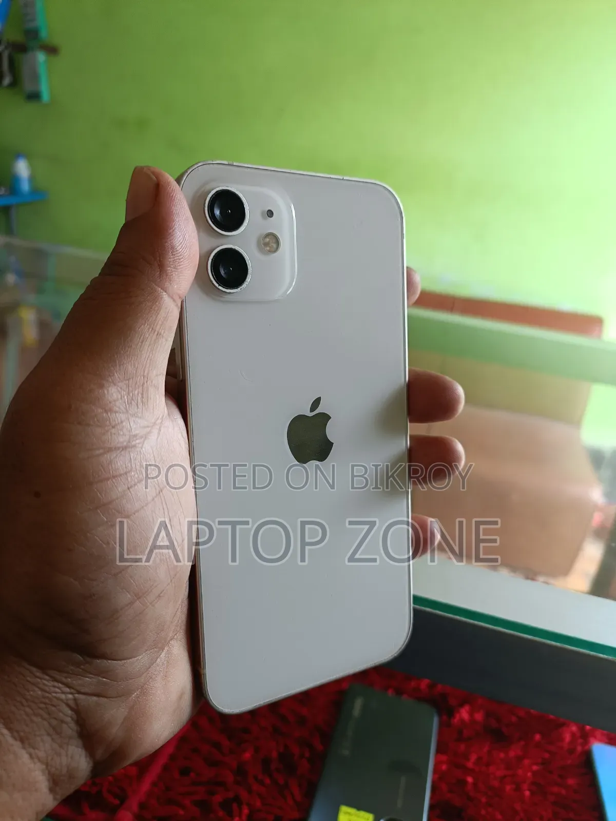 Apple iPhone 12 64 GB White