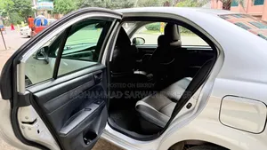 Toyota Axio 2020 Silver