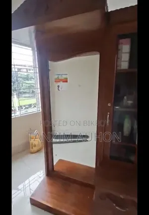 মেহগনি কাঠের তৈরী Dressing Table
