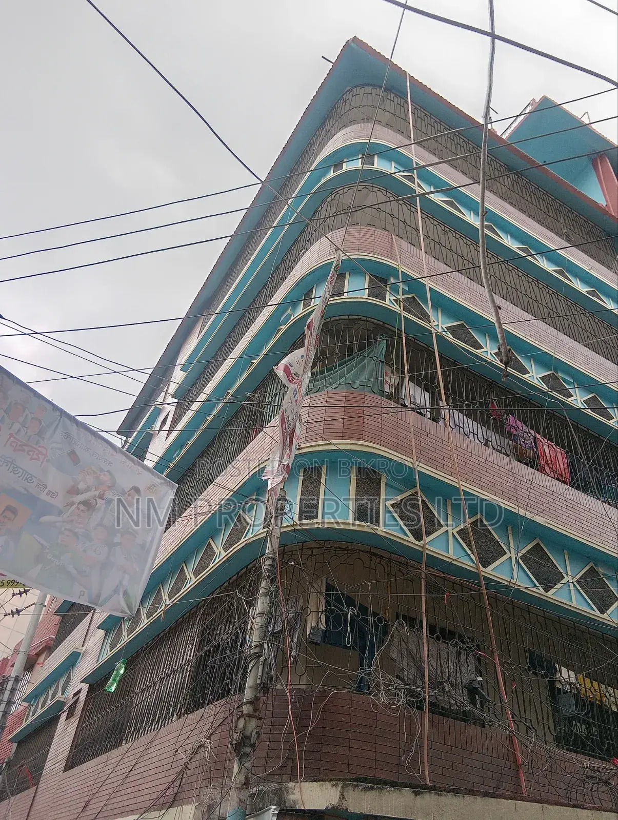 Furnished 20 Bedroom House in Mirpur for Sale