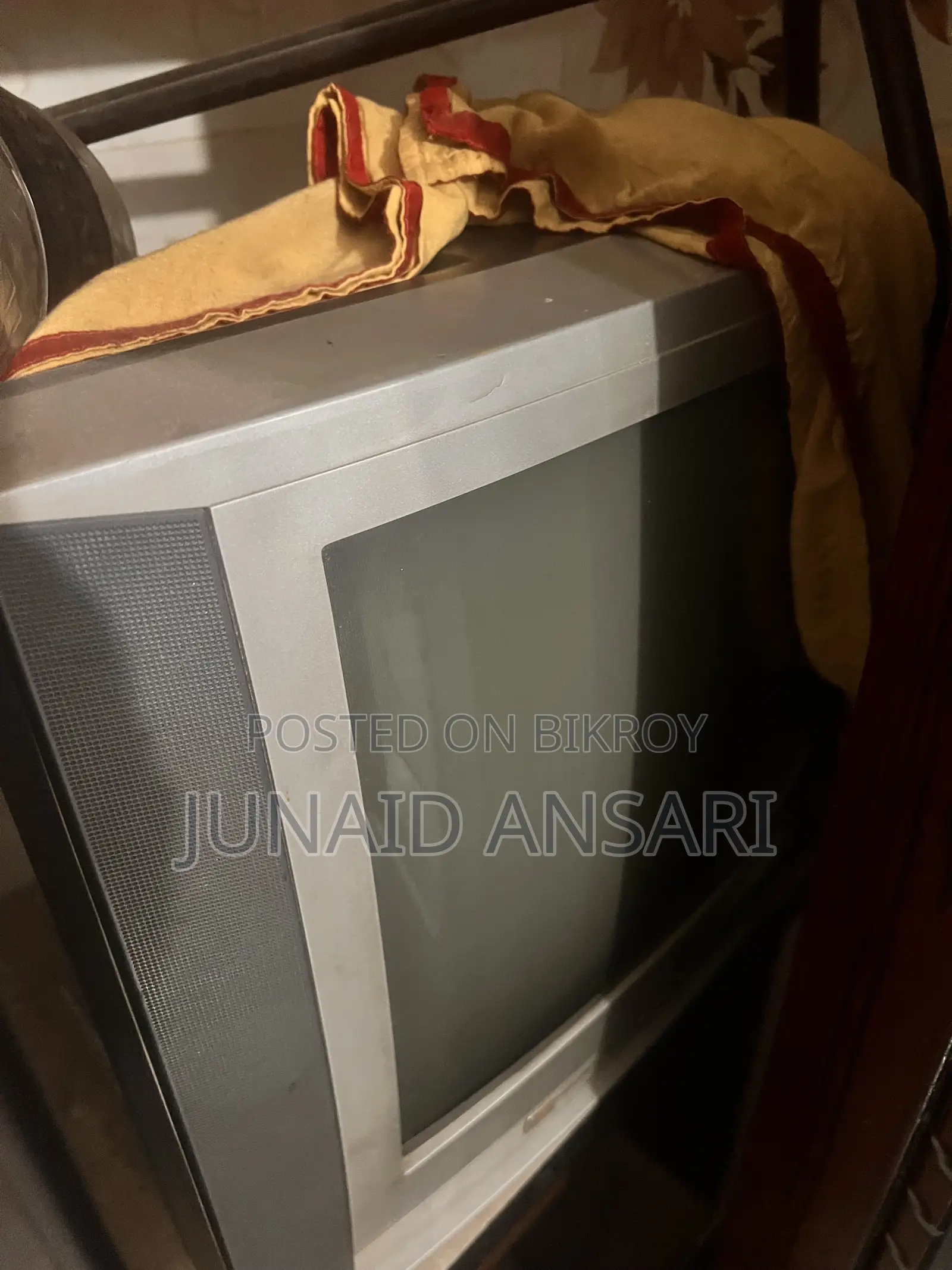 CRT TV for sale for the Football World Cup, comes with a table