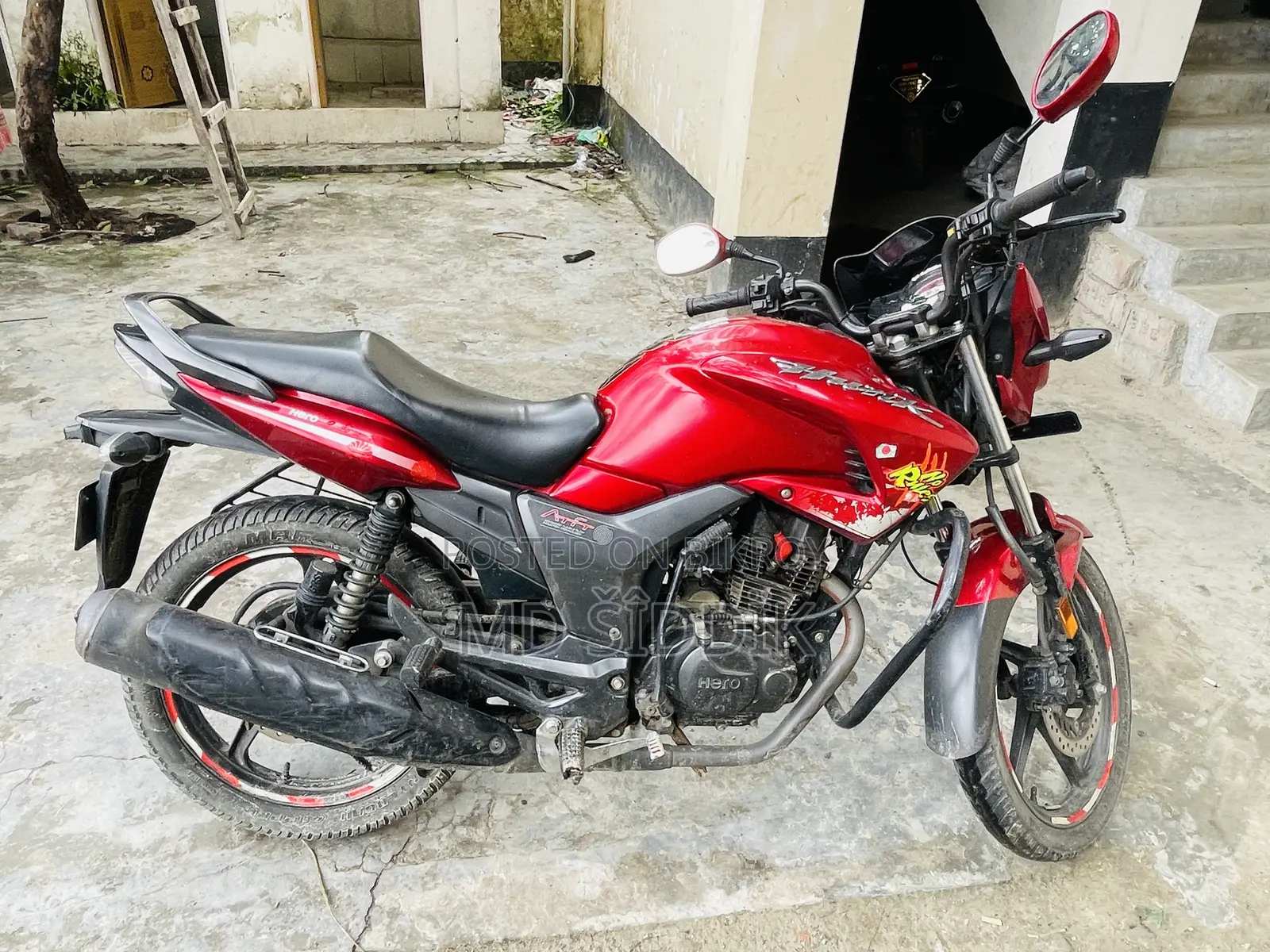Hero Hunk 2021 Red