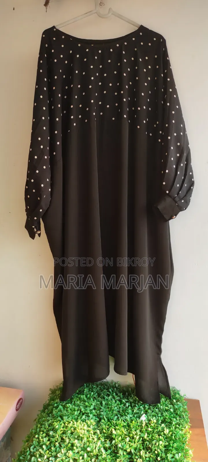 Tour/Party Gown