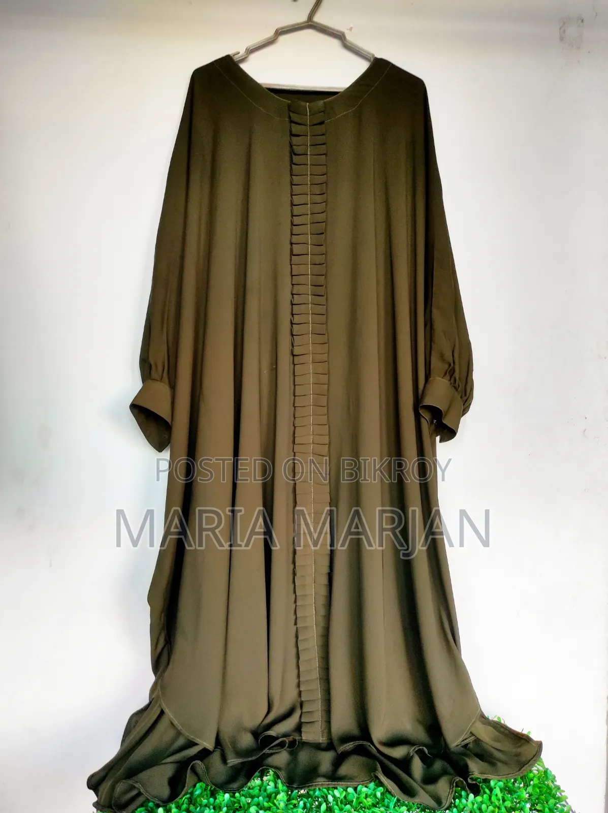 Tour/Party Gown