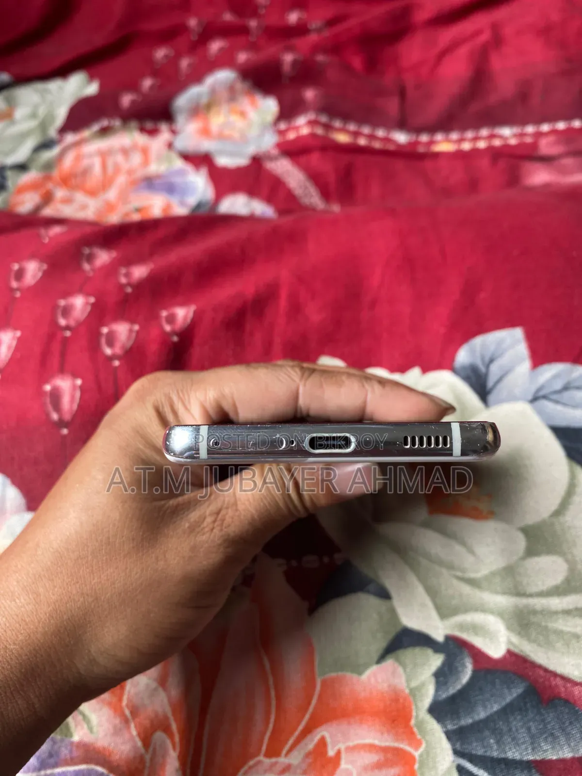 স্যামসাং গ্যালাক্সি এস২১ ৫জি ২৫৬ জিবি হোয়াইট