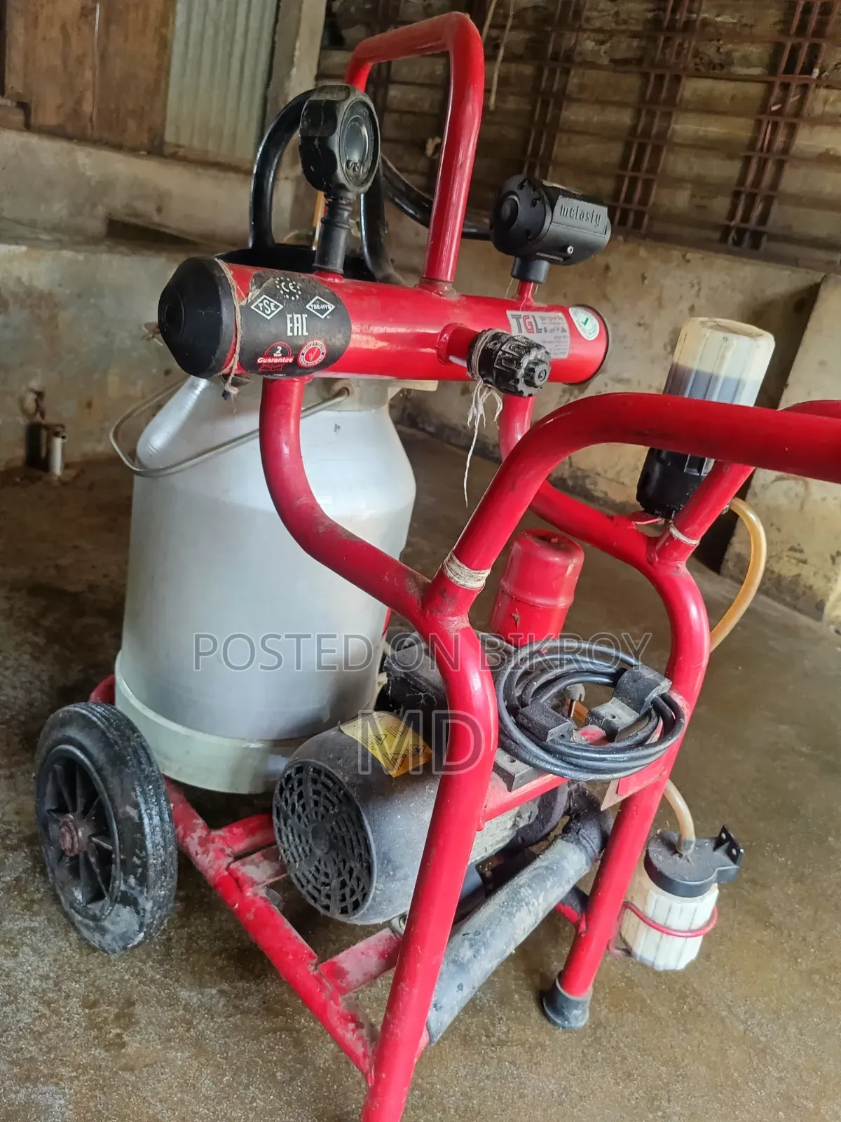 Melasty 25 Liter Milking Machine (Turkey) -Used, Excellent Condition
