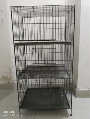 কবুতর ও মুরগির খাঁচা