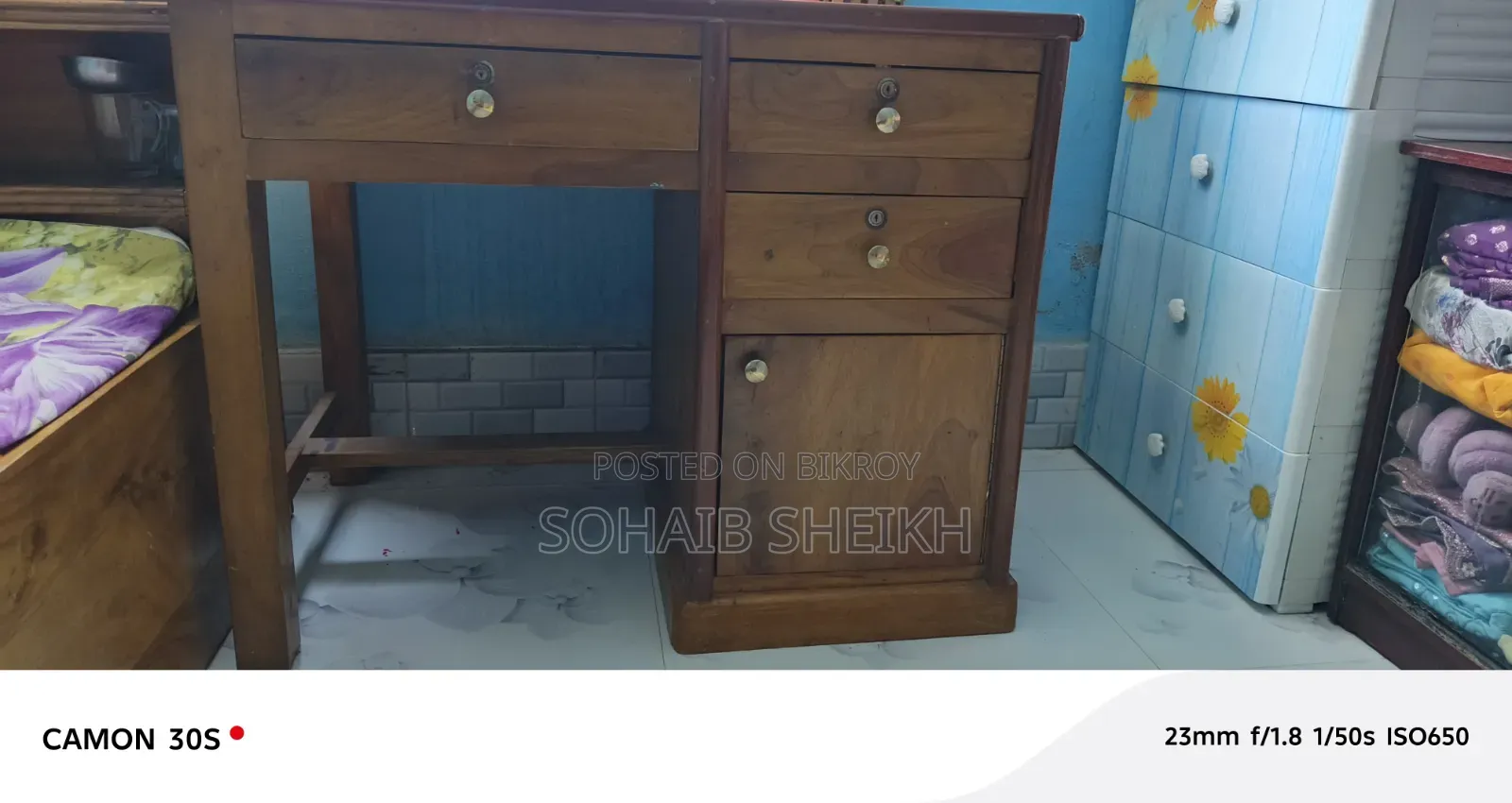 Mahogany Wood Table