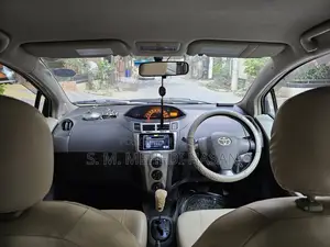 Toyota Vitz 2010 Purple