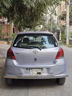 Toyota Vitz 2010 Purple