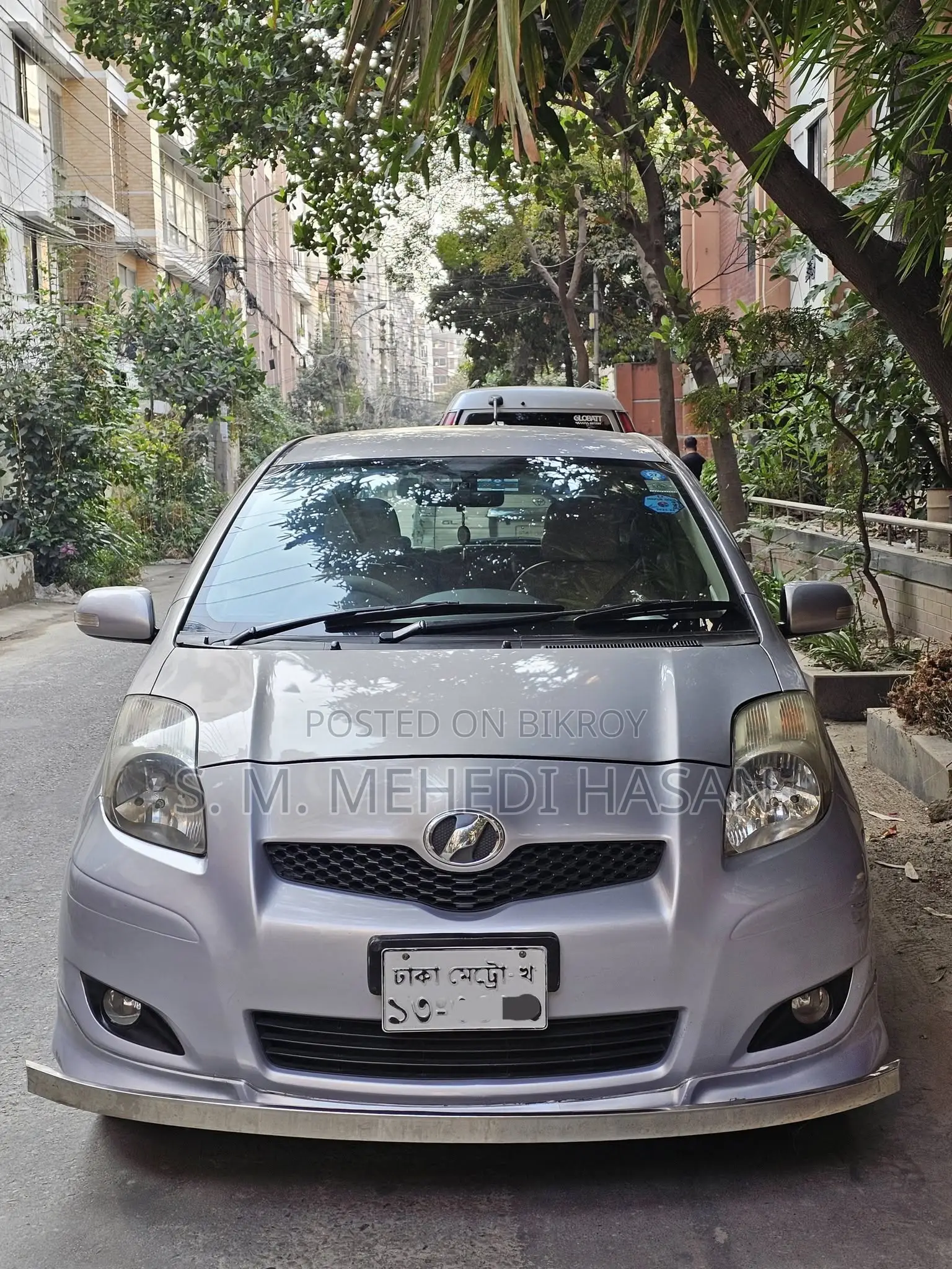 Toyota Vitz 2010 Purple