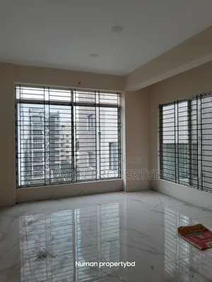 4 Bedroom Apartment in Numan Property Bd, Bashundhara for sale
