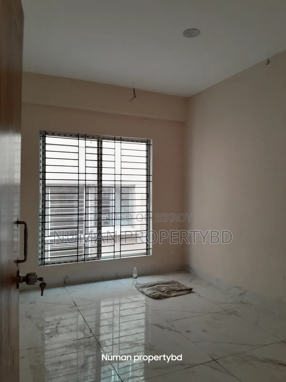 4 Bedroom Apartment in Numan Property Bd, Bashundhara for sale