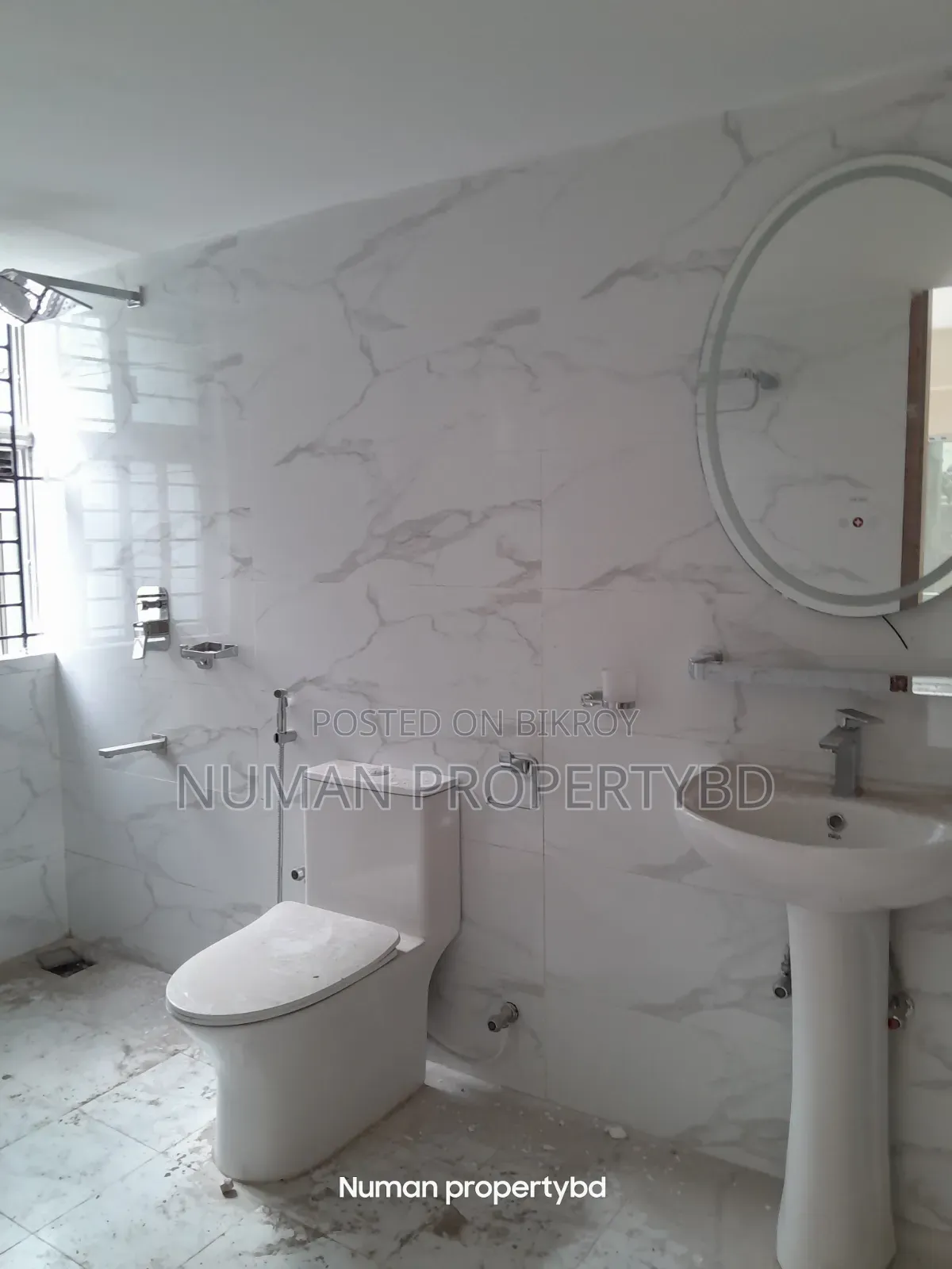 4 Bedroom Apartment in Numan Property Bd, Bashundhara for sale