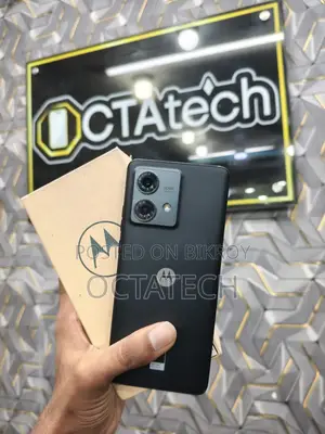 Motorola 128 GB Black