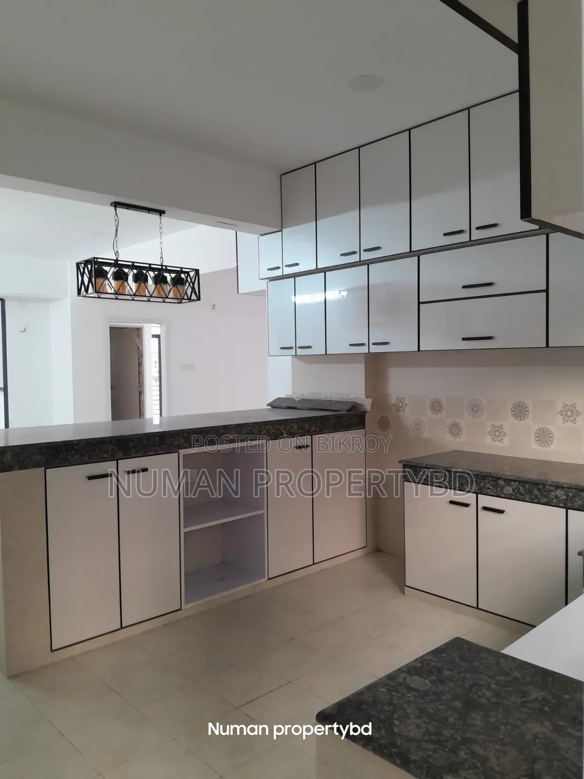 3 Bedroom Apartment in Numan Property Bd, Bashundhara for sale