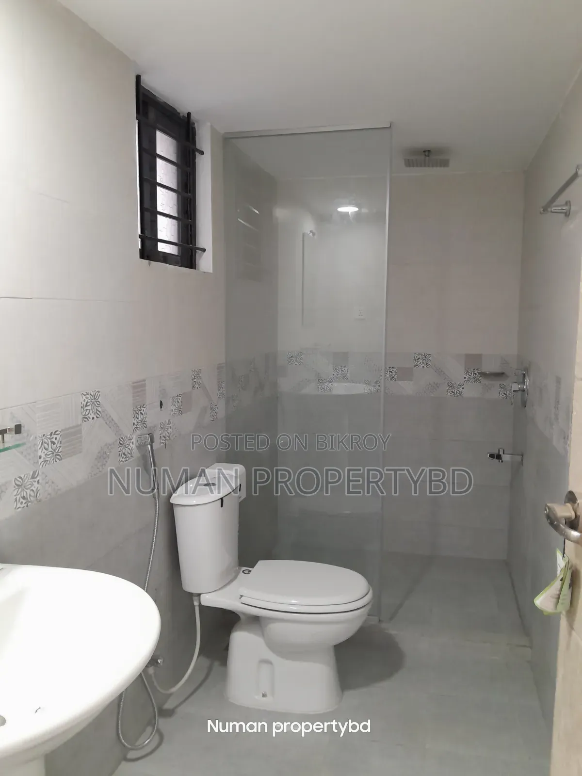 3 Bedroom Apartment in Numan Property Bd, Bashundhara for sale
