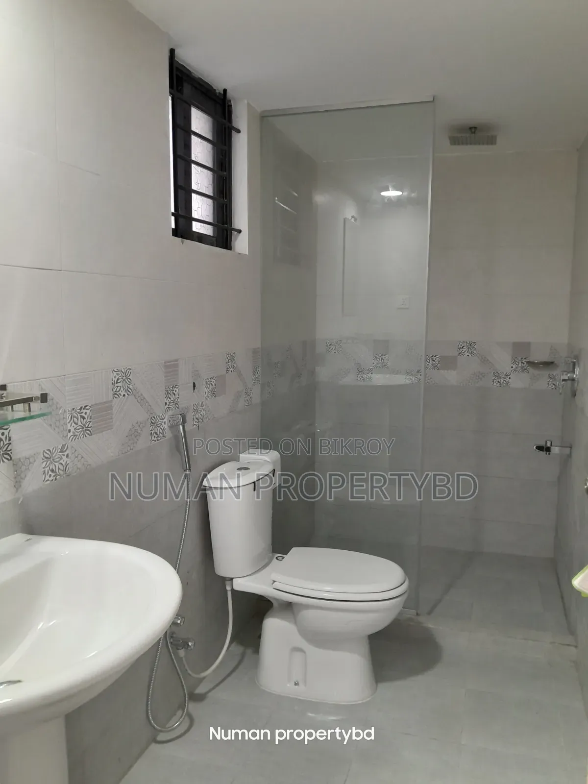 3 Bedroom Apartment in Numan Property Bd, Bashundhara for sale