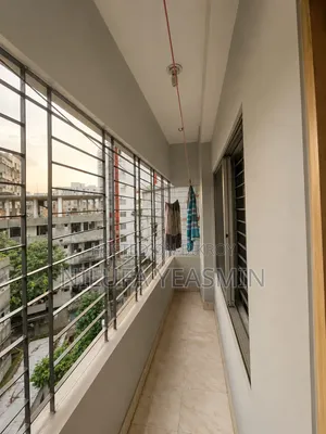 আকাবাকা গলি, মিরপুরে ২ বেডরুমের ফার্নিশড অ্যাপার্টমেন্ট বিক্রির জন্য