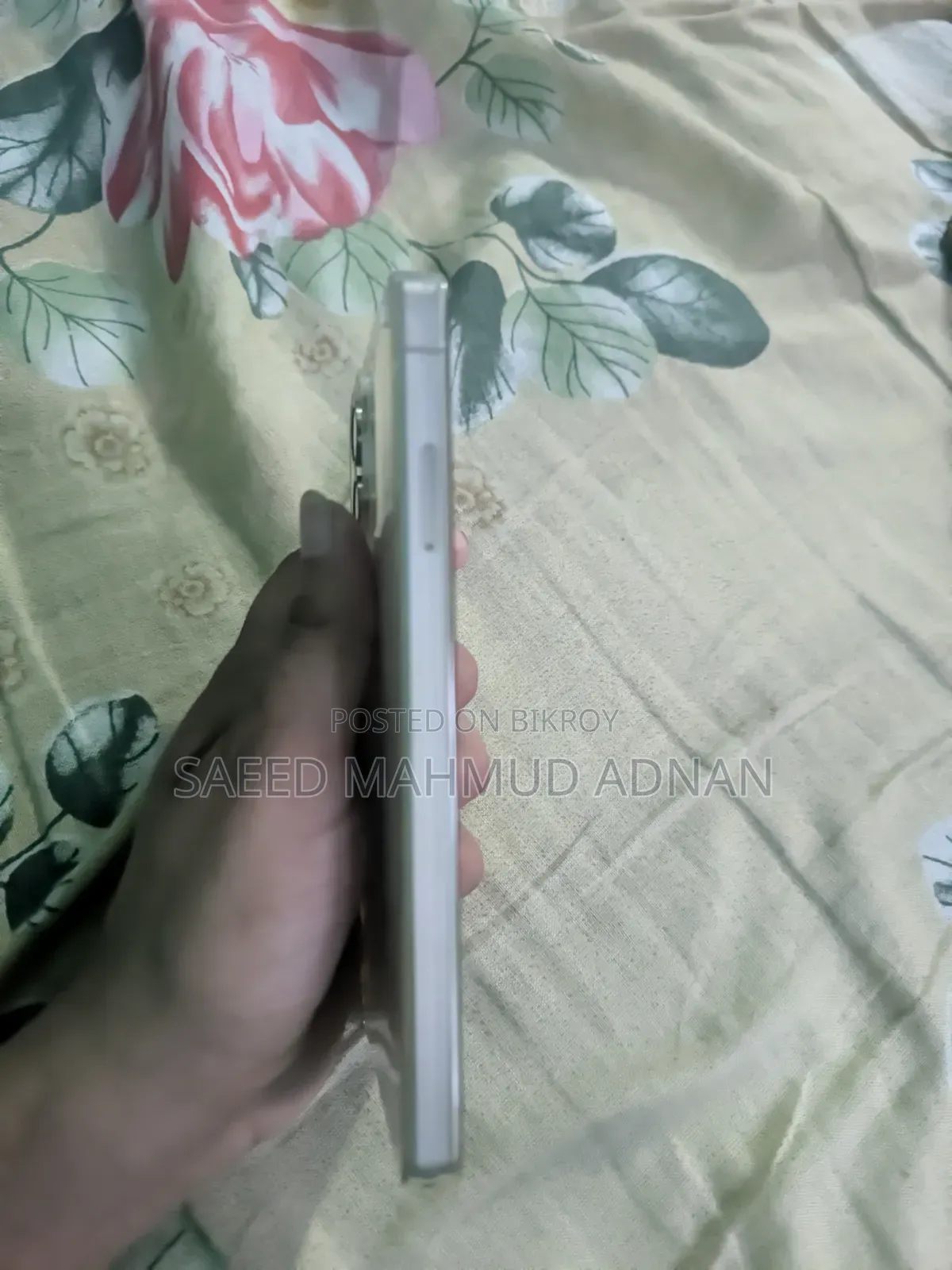 নতুন Oppo 1107 ৪ জিবি গোল্ড