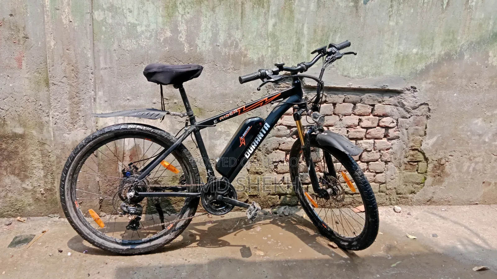 Urgent need for money, purchased 40 days ago, everything is still like new
