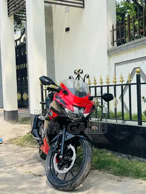 Suzuki GSX-R150 2021 Red
