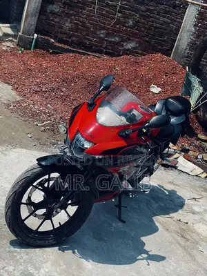Suzuki GSX-R150 2021 Red