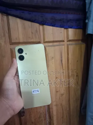 Samsung Galaxy A06 128 GB Gold