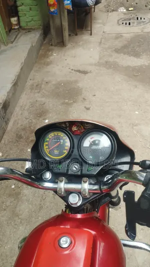Hero Pleasure+ 2016 Red