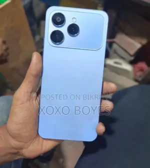 Tecno Spark 40 128 GB Blue