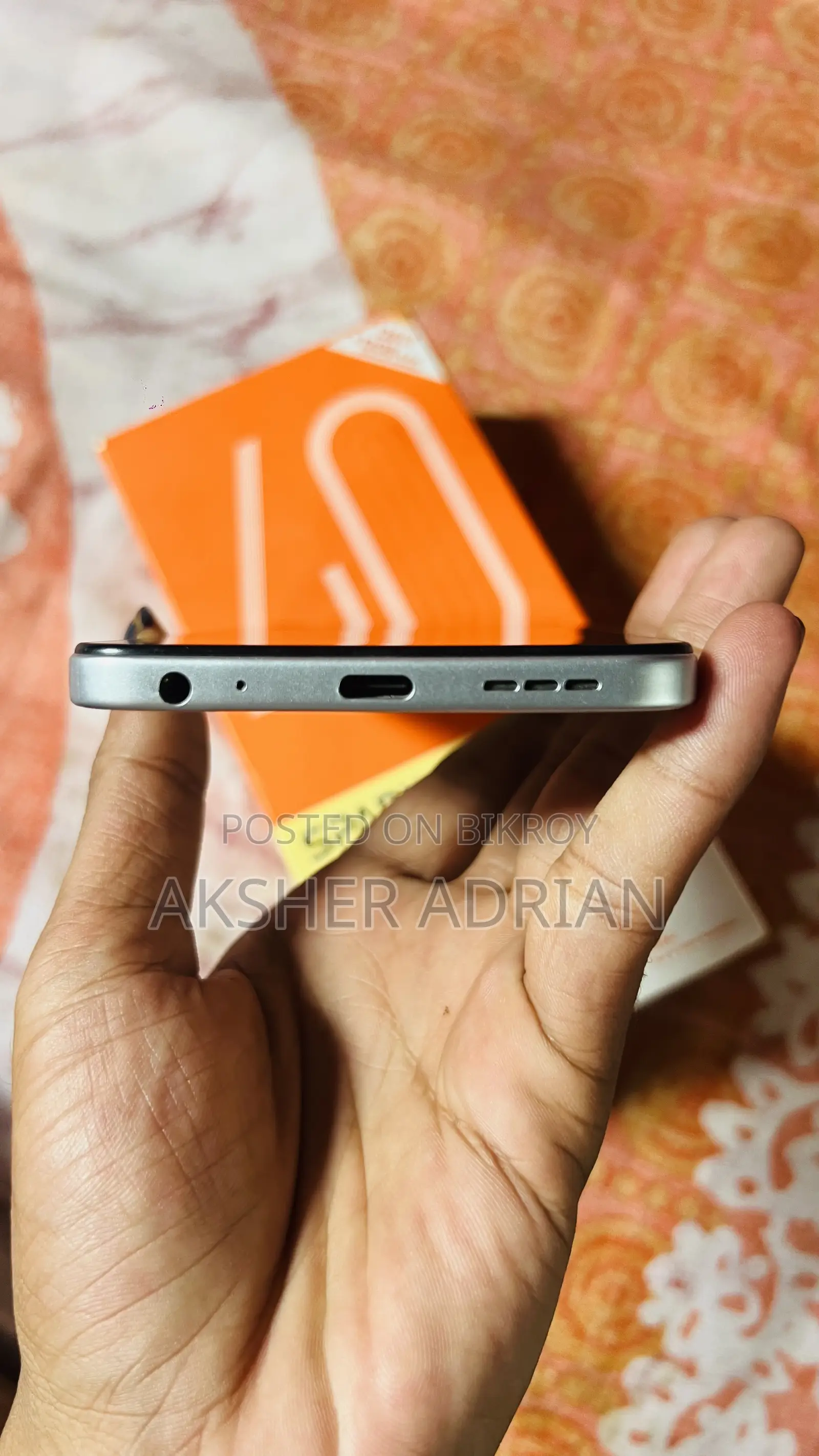 Tecno Spark 40 128 GB White