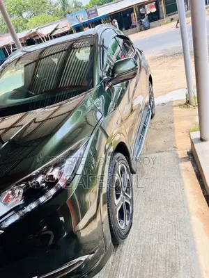 Honda Vezel 1.5 Hybrid 2WD 2014