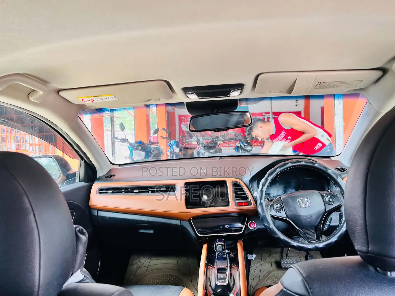 Honda Vezel 1.5 Hybrid 2WD 2014