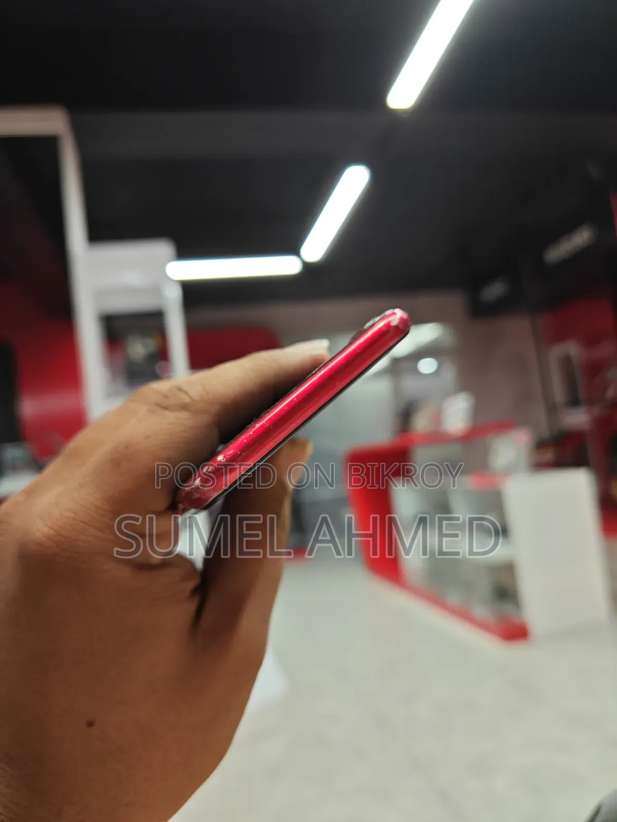 Apple iPhone SE (2020) 128 GB Red
