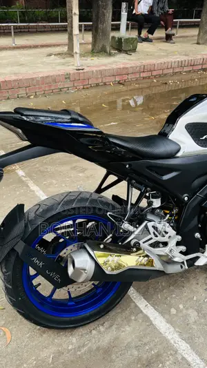 New Yamaha R15 V3 2025 Black