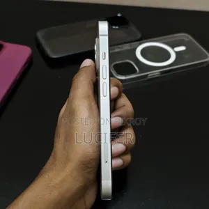 অ্যাপল আইফোন ১৩ ১২৮ জিবি সিলভার