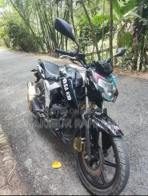 TVS Apache 160 4V 2021 Black