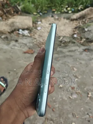 Infinix Hot 50i 128 GB