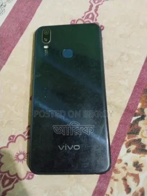 Vivo Y11 32 GB Blue
