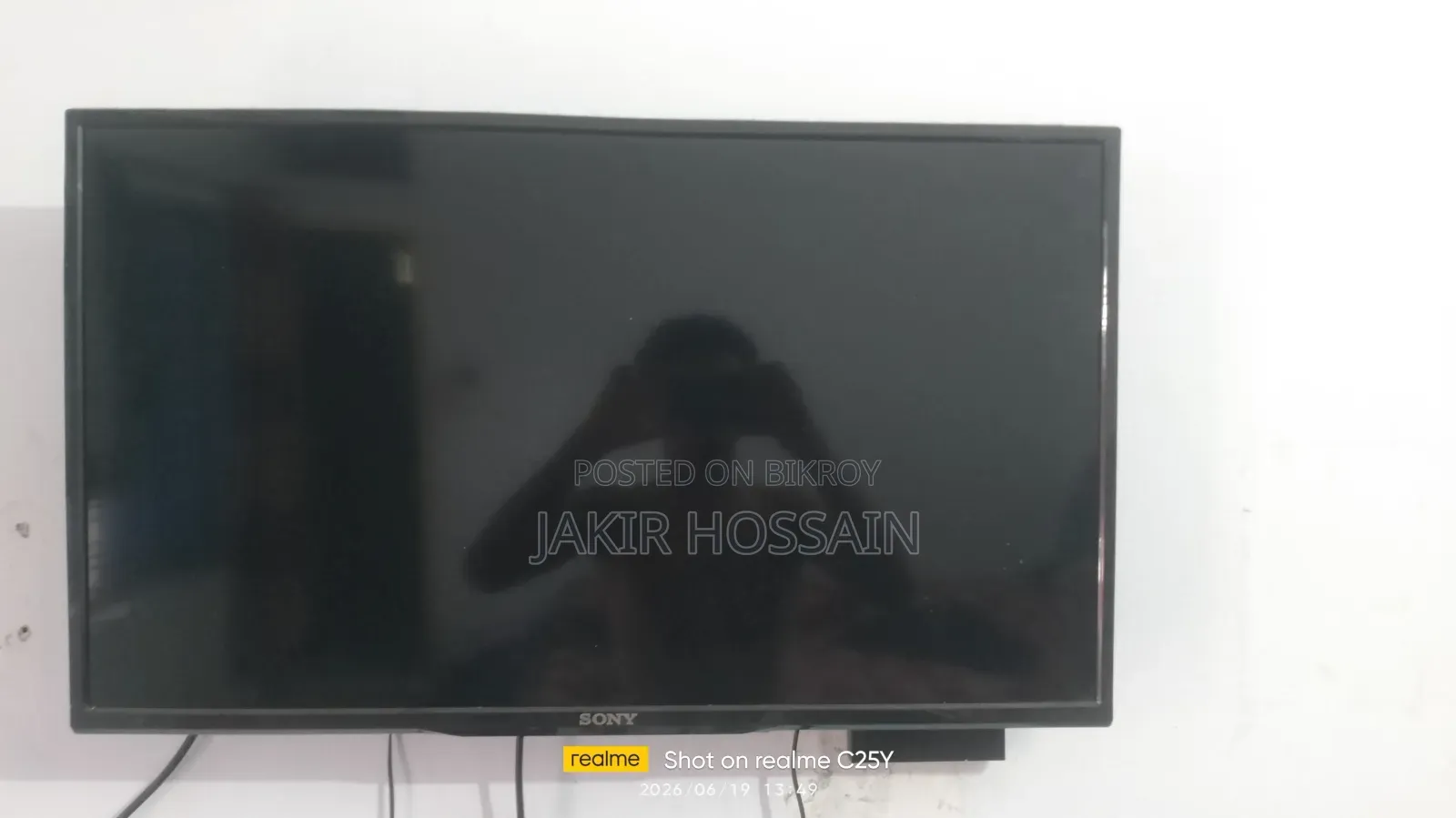 LED Television with Akash Dish