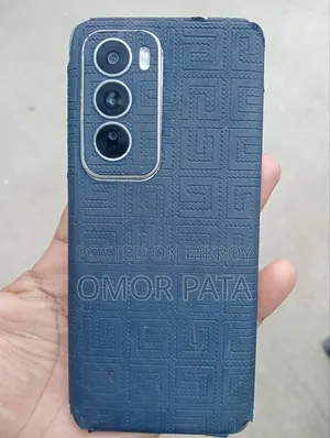 Oppo Reno12 512 GB Silver